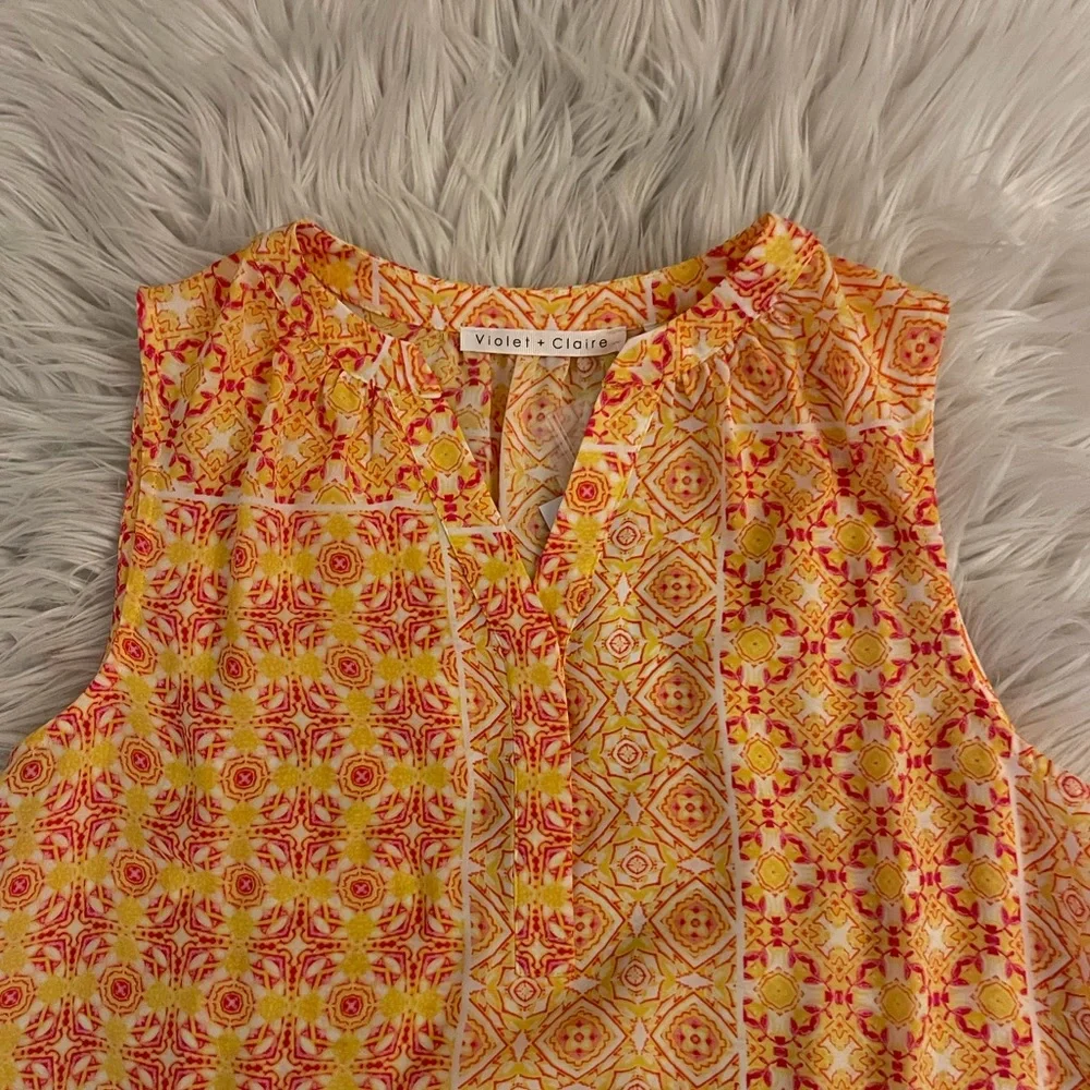 NWT | Violet & Claire | Yellow patterned tank - Picture 3 of 12